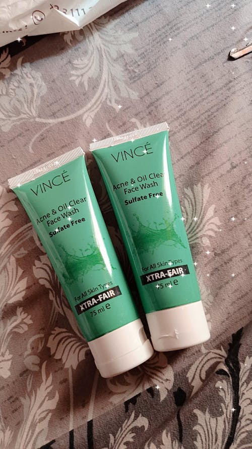 Acne & Oil Clear Face Wash