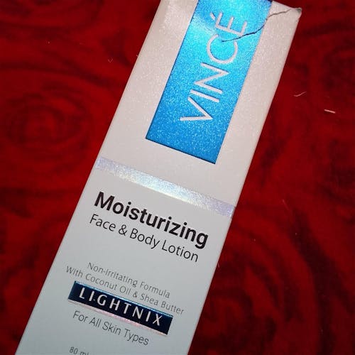 Moisturizing Face & Body Lotion