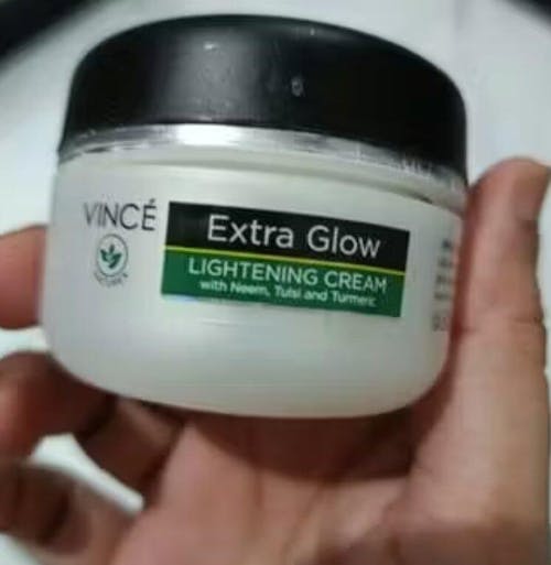 Extra Glow Lightening Cream