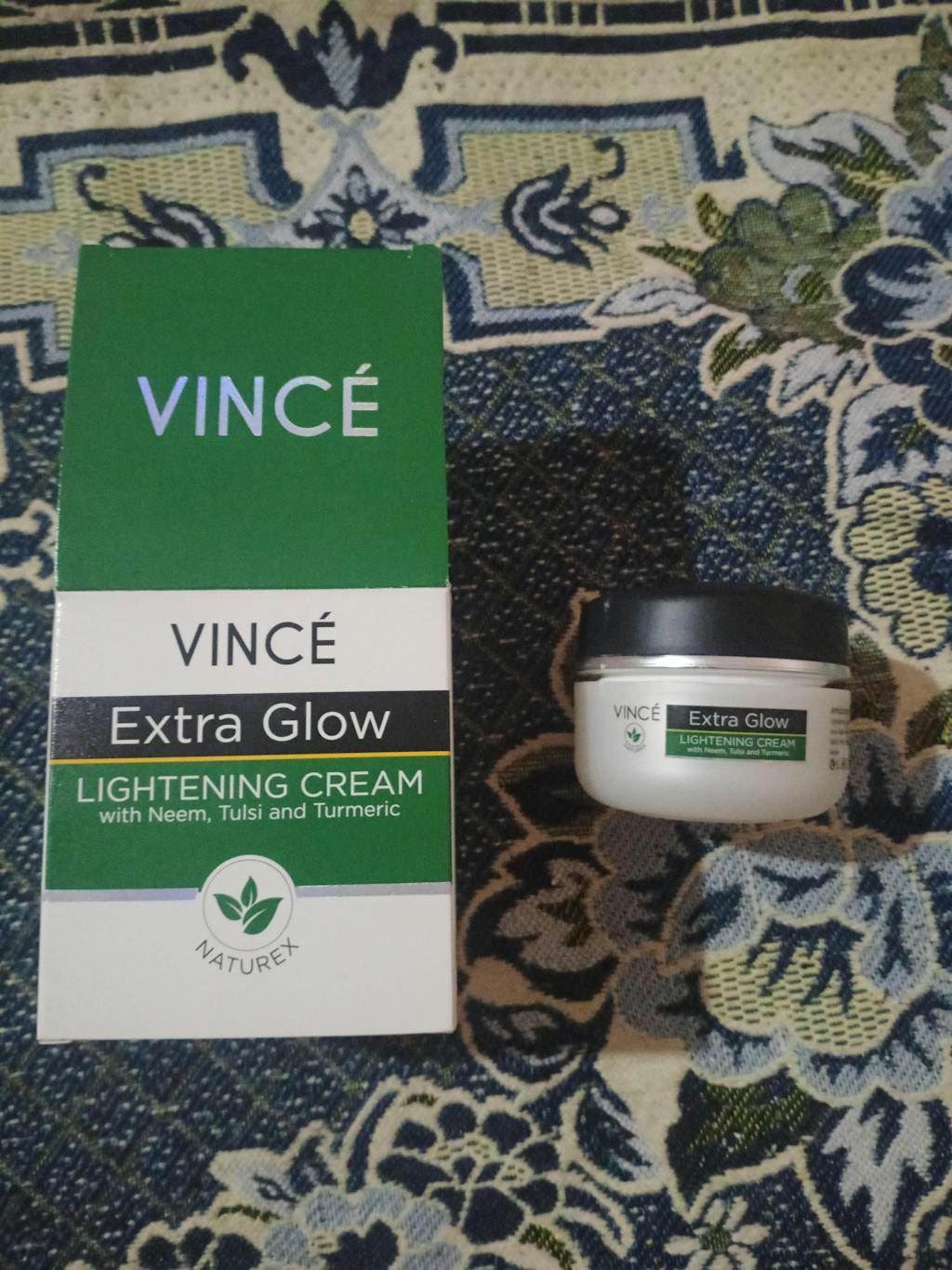 Extra Glow Lightening Cream