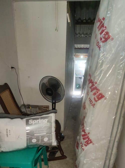 Combo Colchón Spring  Cuspide-King 200X200 Cm +  Set Almohada Siliconada