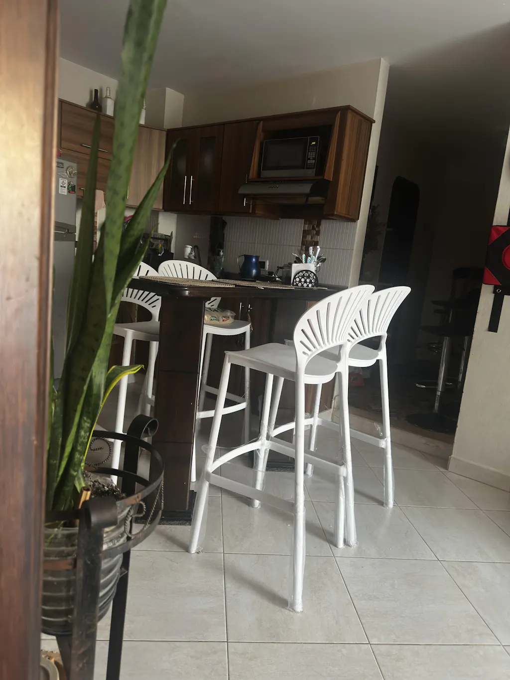 Silla para Bar Paraiso, Color Blanco, Diseño moderno X4