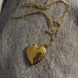 Collier médaillon cœur ouvrant personnalisable — Précieux