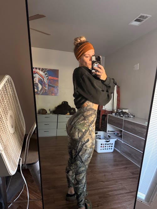 Pinnacle Scrunch Butt Legging - Woodland Camo