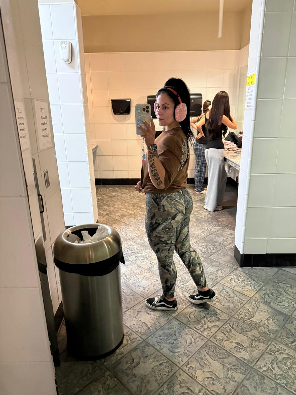 Pinnacle Scrunch Butt Legging - Woodland Camo