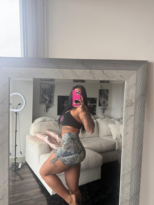 Pinnacle Seamless Scrunch Butt Shorts 4" - Woodland Camo