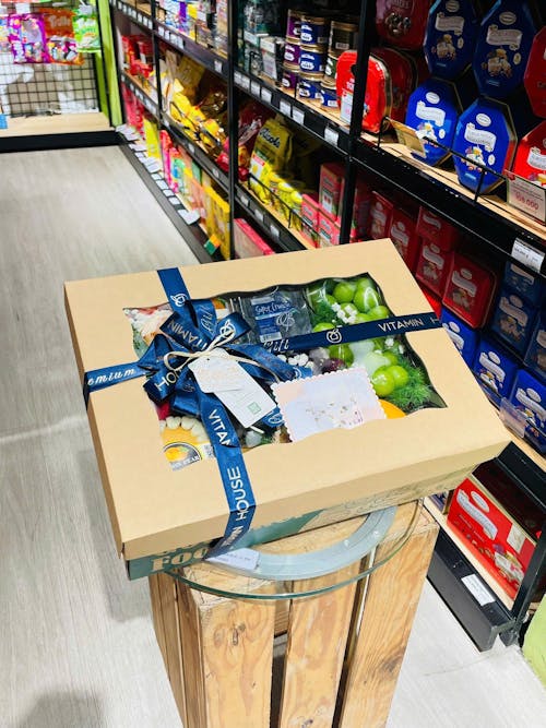 Hộp Quà Trái Cây Nho Mẫu Đơn, Kiwi, Mật Ong Đi Thăm Bệnh Thay Lời Chúc Sức Khỏe