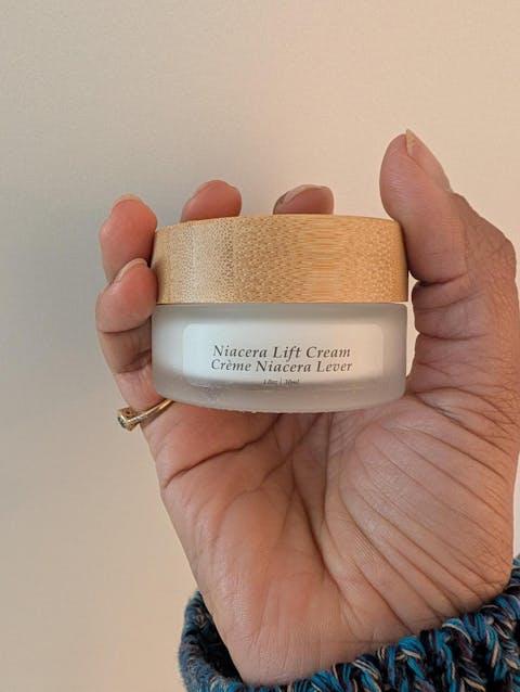 Niacera Lift Cream