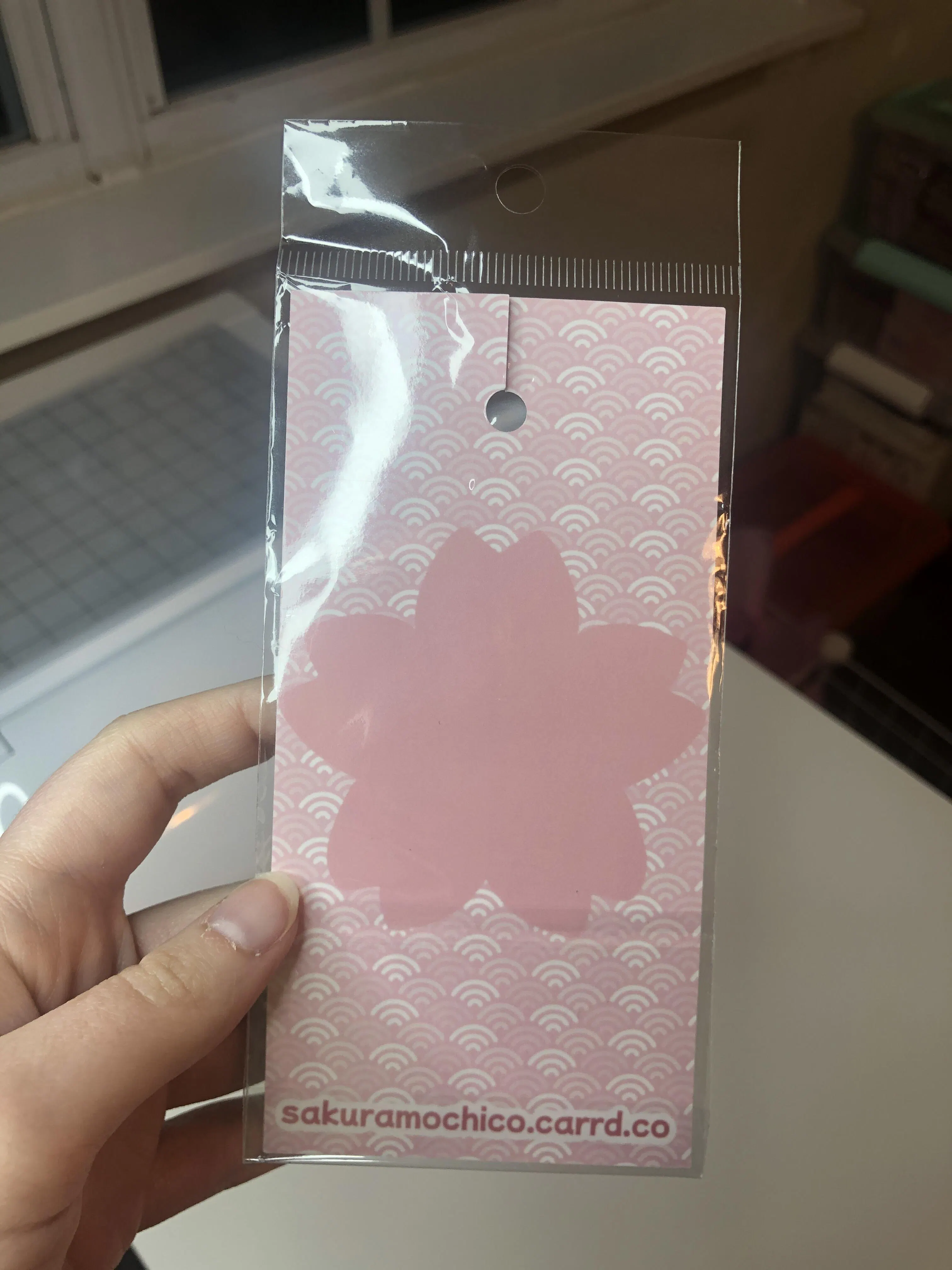 Custom Packaging Keychain Backing Cards – VOGRACE
