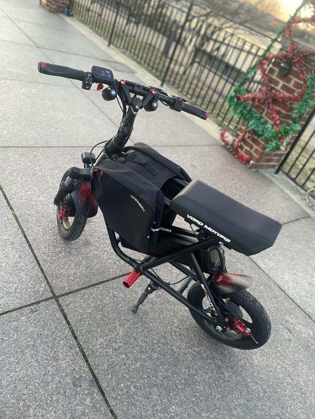 VM Foot Pegs for Seated Electric Scooters VORO MOTORS