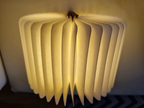 Lámpara Relatos de Luz™