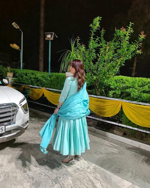 White Chikankari-3 Piece Set With Kurta Pant And Dupatta