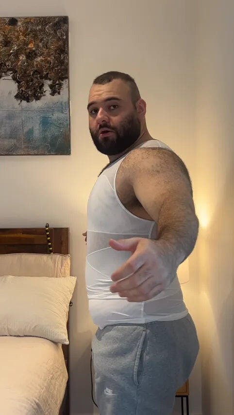 Customer review photo - compression shirt recommendation