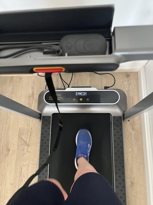 WalkingPad R2 Tapis de course pliable 2 en 1 (Pour Marcher et Courir)