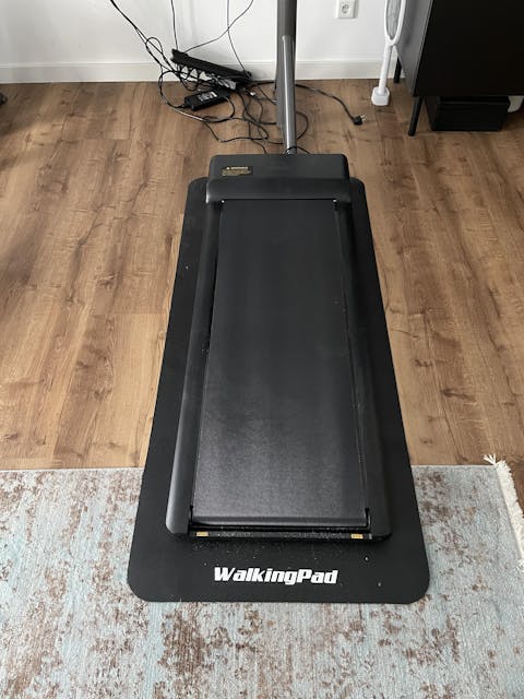 WalkingPad A1 Pro Klappbares Laufband Schreibtisch bis 136 kg