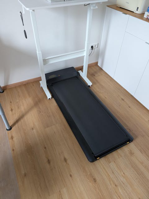 WalkingPad A1 Pro Klappbares Laufband Schreibtisch bis 136 kg