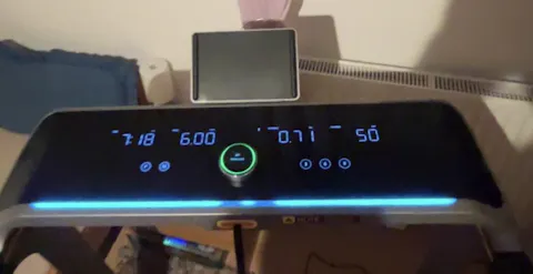 WalkingPad X218 Klappbares Laufband mit Handläufen, bis 18 km/h & 136 kg