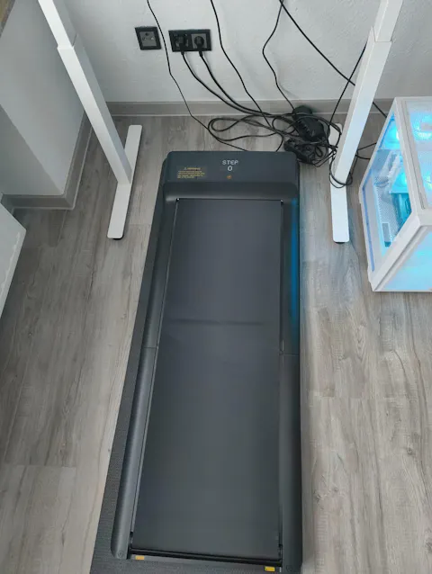 WalkingPad A1 Pro Klappbares Laufband Schreibtisch bis 136 kg