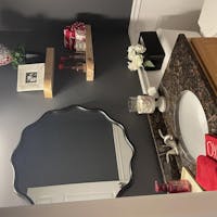 Modern Wave Round Elegant Mirror（Shipping Now）