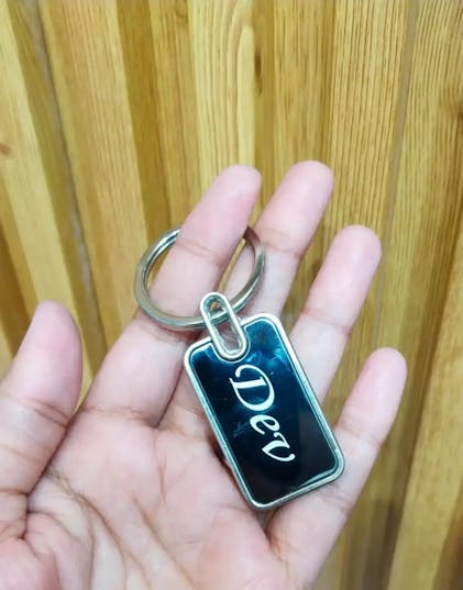 Personalized Metal Keychain with Name For Men/Women –