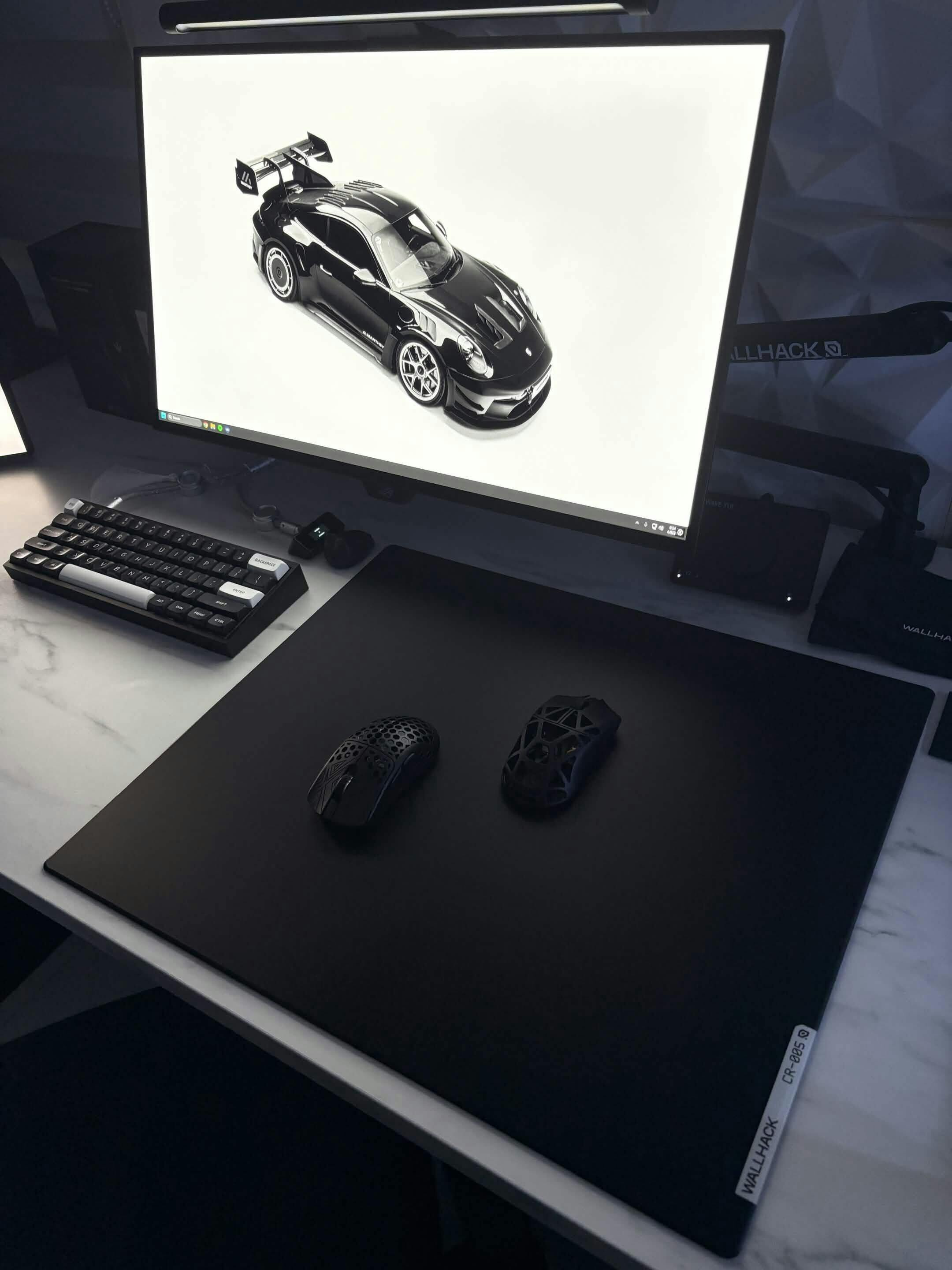 CR-005 Black Glass Gaming Mousepad | Wallhack