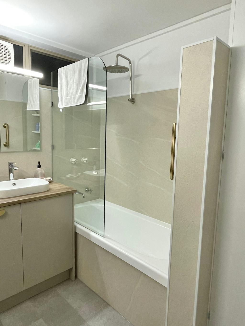 Light Sandstone Wall Panel Tiles