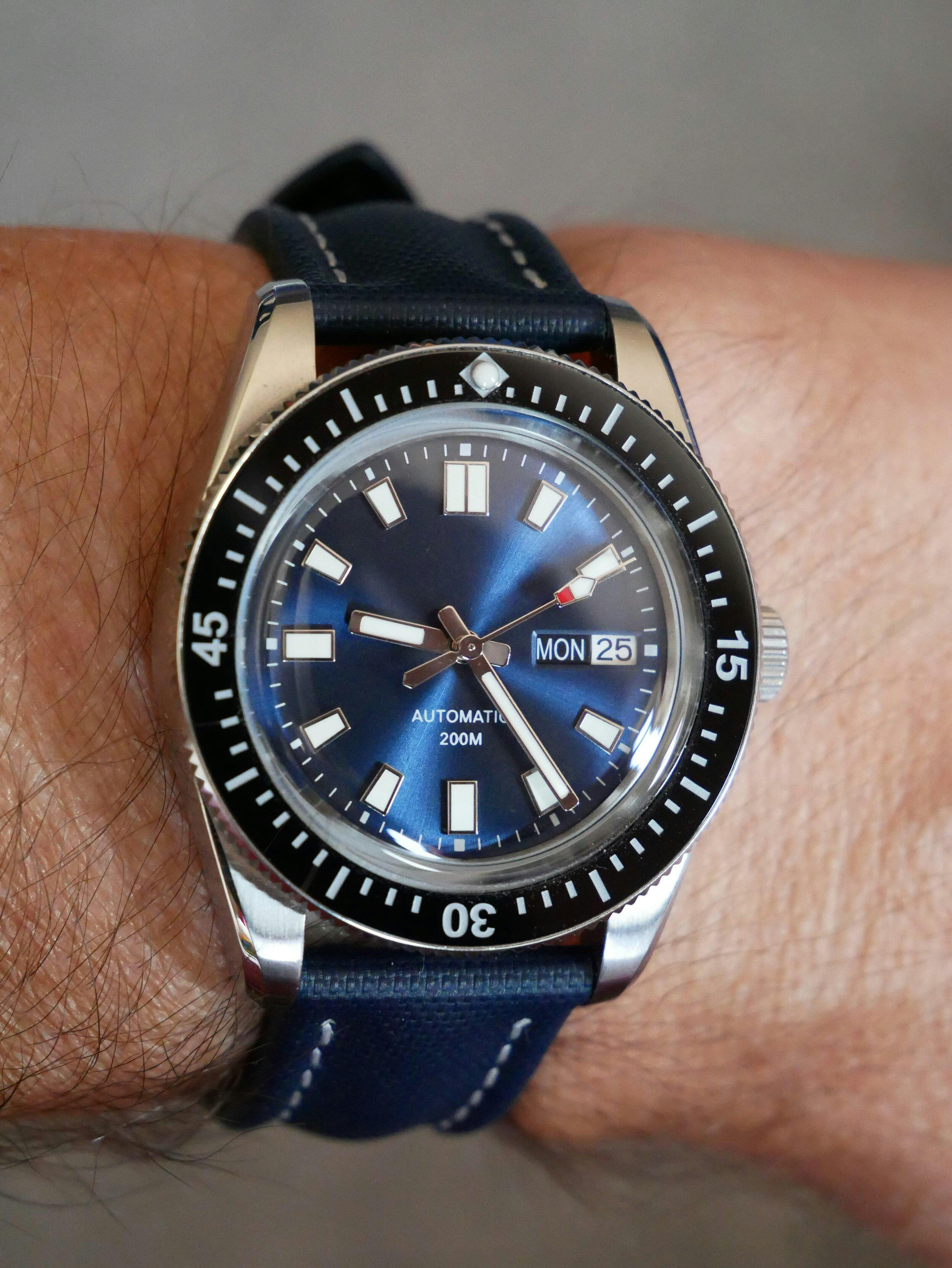 SKX/SRPD 6105 Style Dial - Sterile - Green – Watch and Style