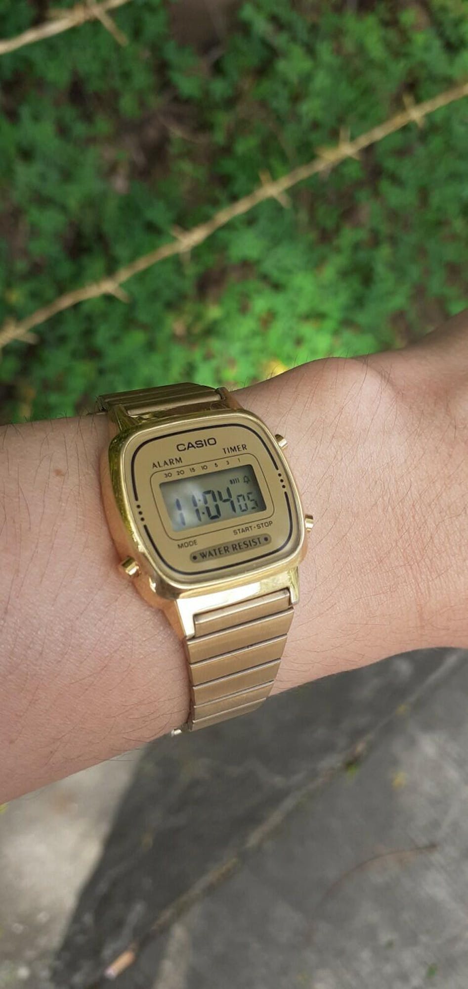 Vintage LA670WGA-9D Gold Plated Watch Women | Watch Portal