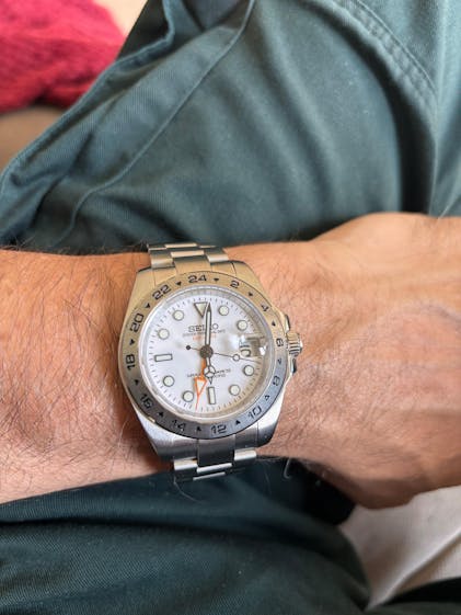 Seikonaut - Brown with Rose Gold on Rubber - Modern