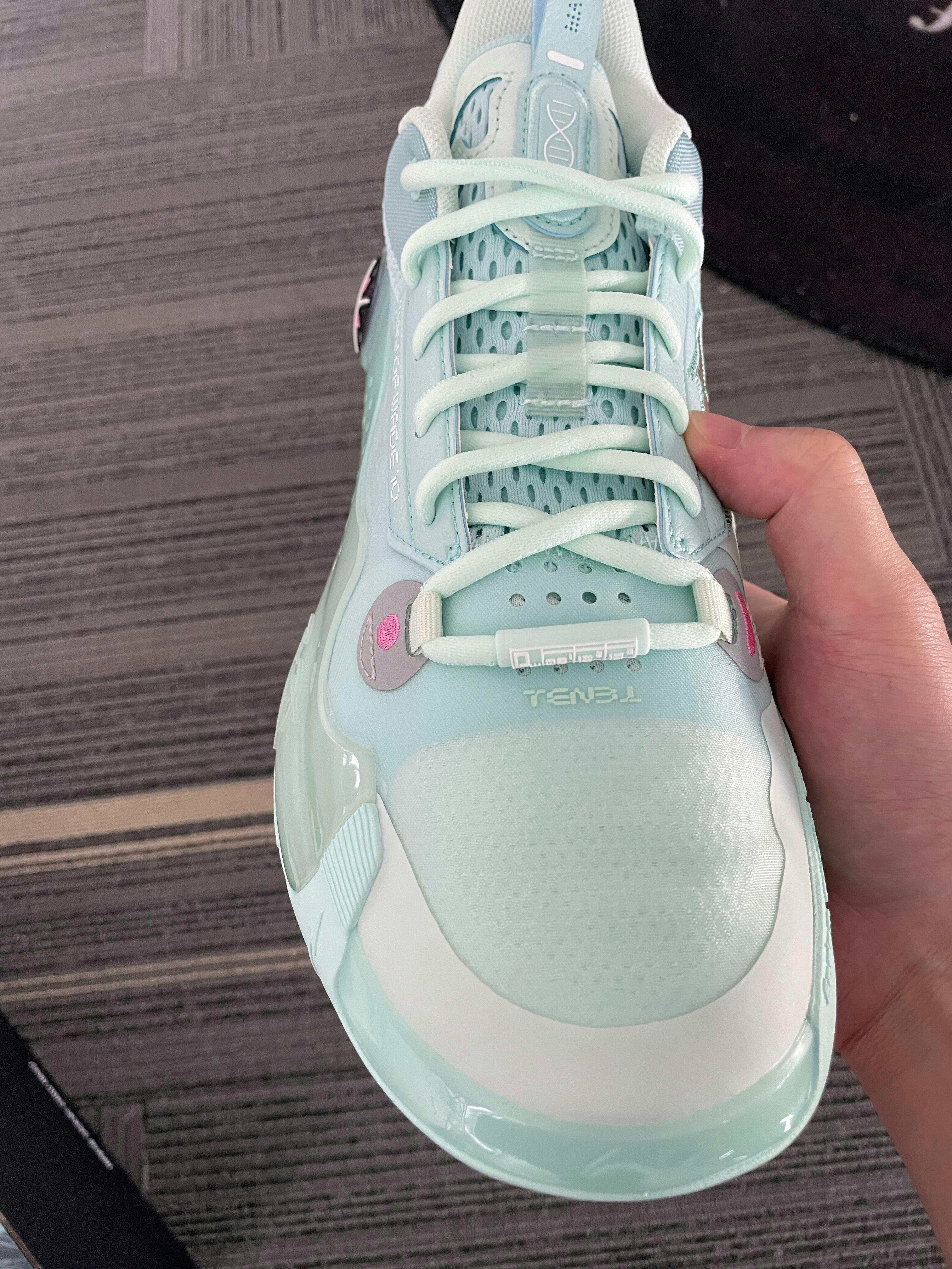 Way of Wade 10 Low 「ワサビ」|NBAバスケットボールシューズ |WoW10