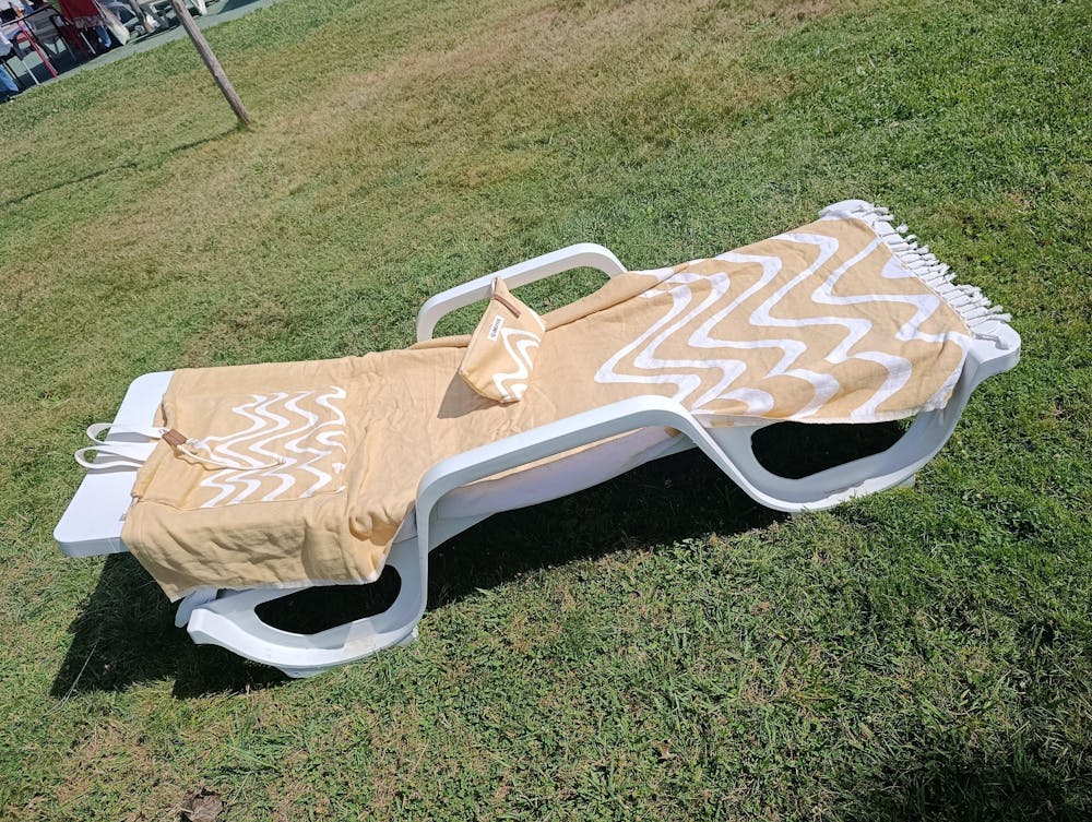 Mochila + Bolsa Mostarda