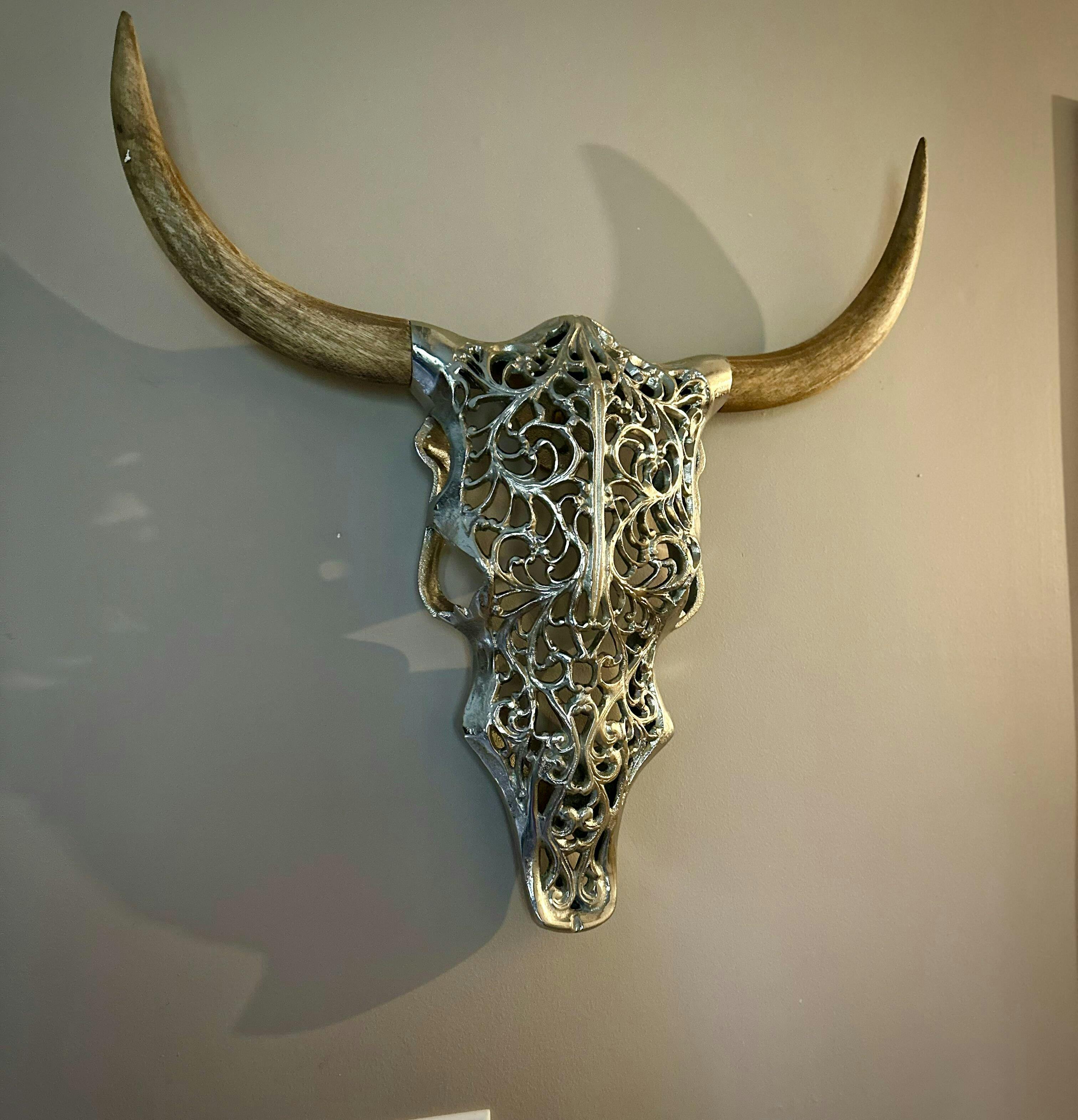 EDRICE - Bull Head Scrap Metal Sculpture – Wazo Furniture