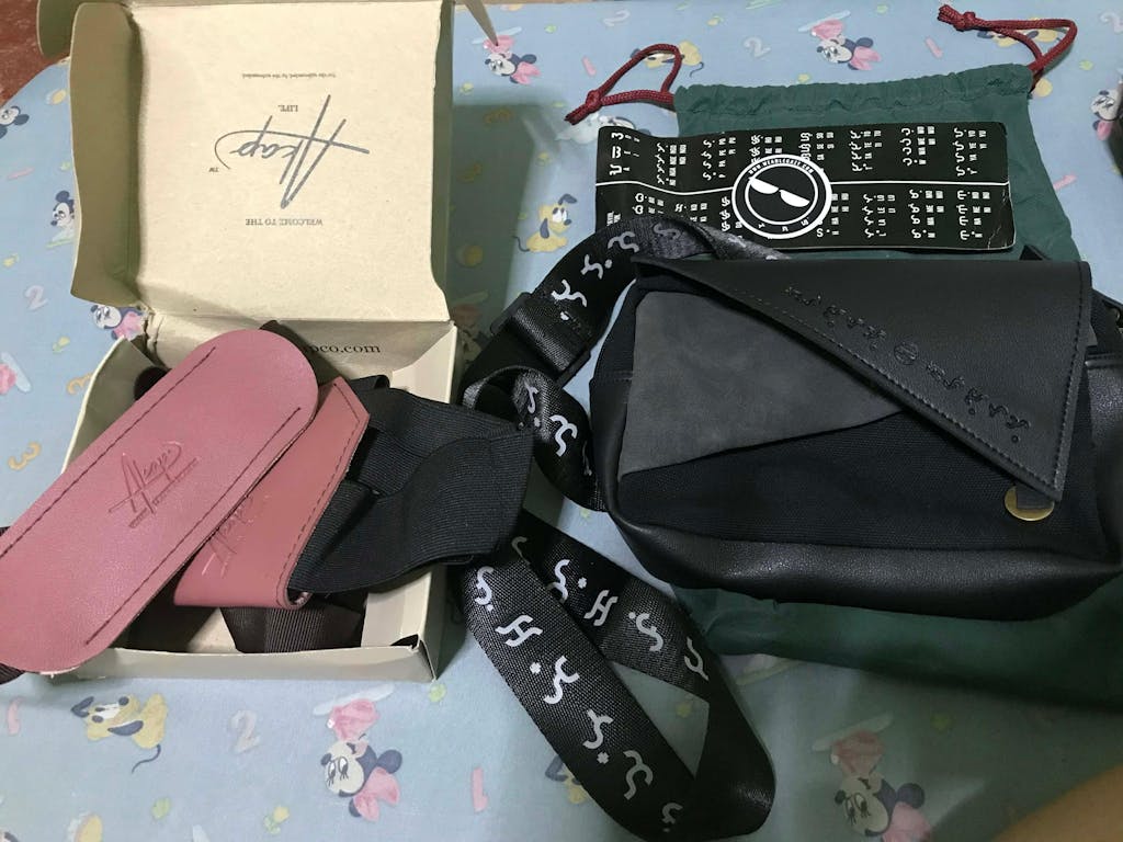 BAYBAYIN CONVERTIBLE CHEST BODY BAG | ALAKBAY 2.0