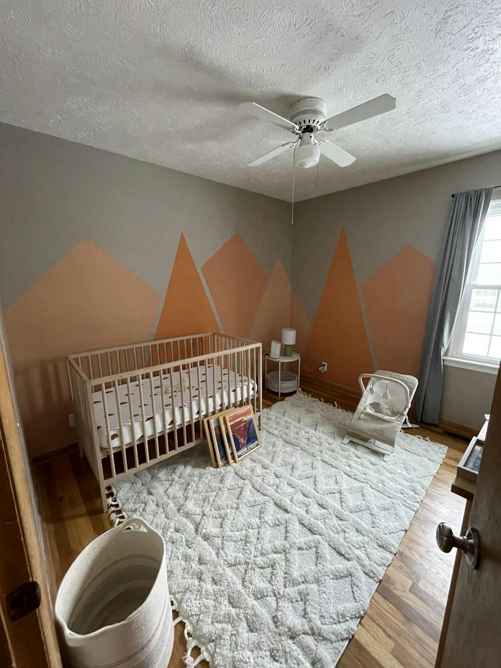 Salem Austen Vintage Diamond Pattern Ivory Farmhouse Rug By Cotton Stem