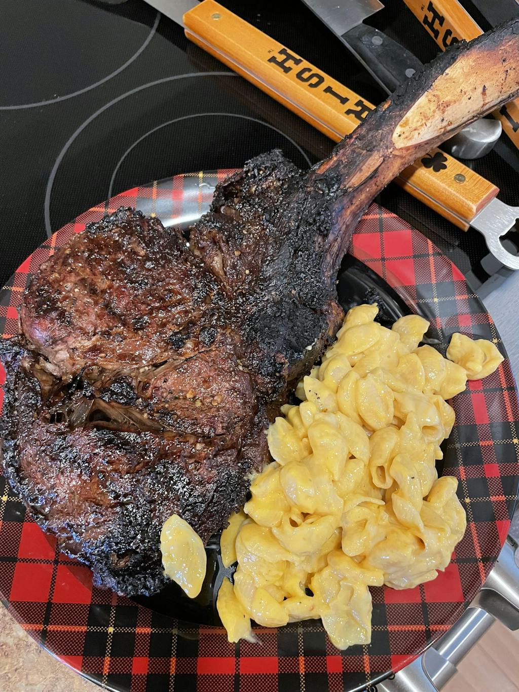 2 Tomahawk Steaks Gift Box Buy Tomahawks Online Wellborn 2R Ranch