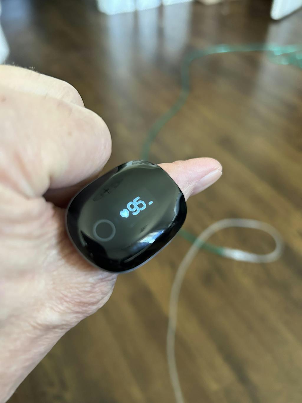 Wellue O2Ring Oxygen Monitor. Continuously Track Overnight Oxygen ...