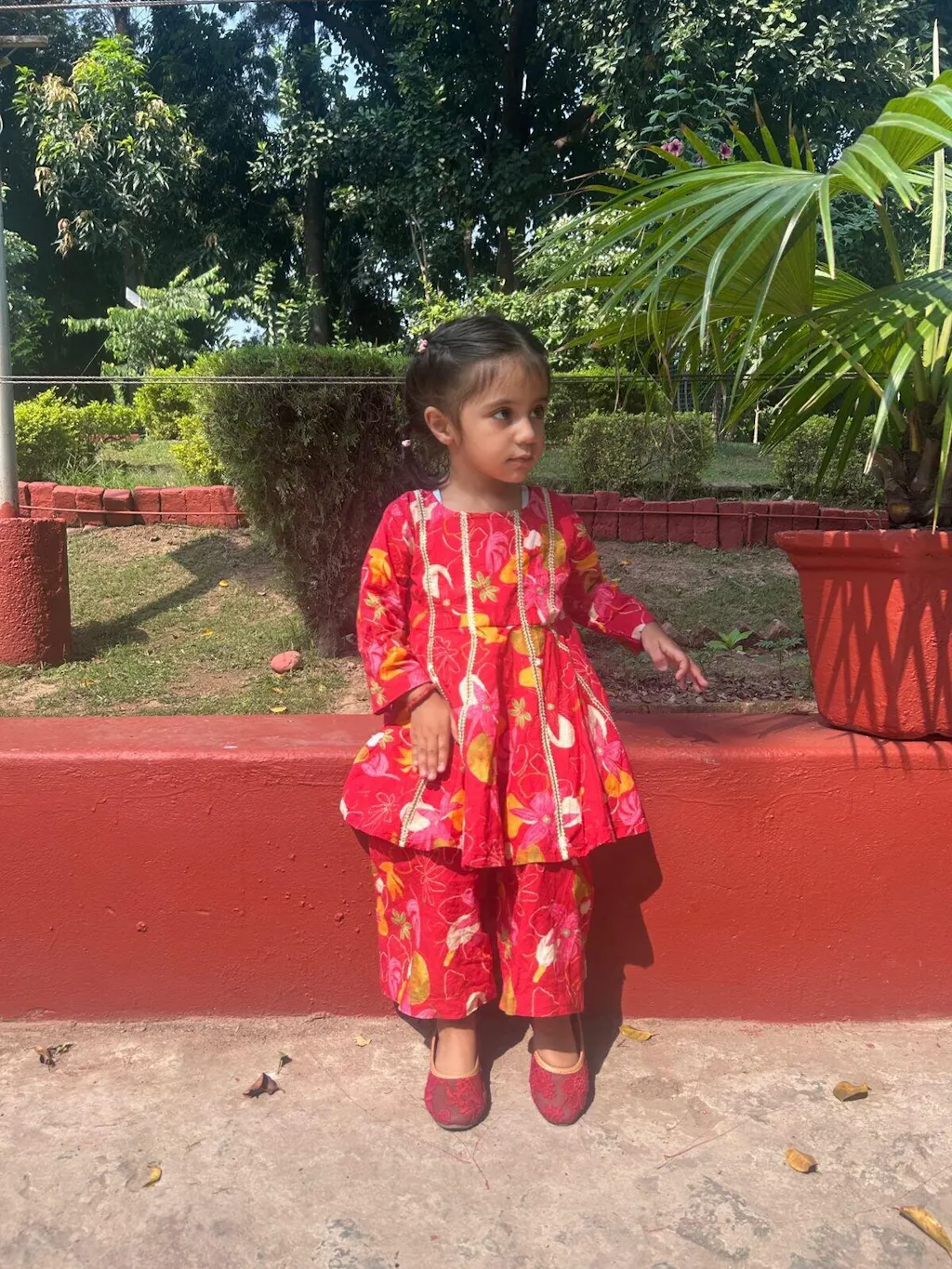 Pre Order: Red Floral Printed Sleeveless Kurti With Matching Palazzo