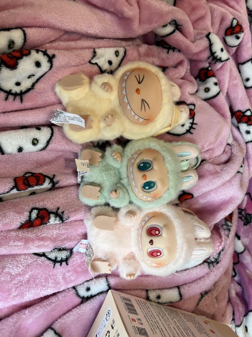 POPLAND Crybaby Sweet & Sour Series Plush Pendant – WHOOPEA