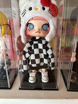 MOLLY Victorian Painter 1/8 Action Figure