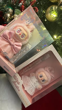 Mokoko Close to Sweet Series Vinyl Face Plush Doll, Mokoko V1