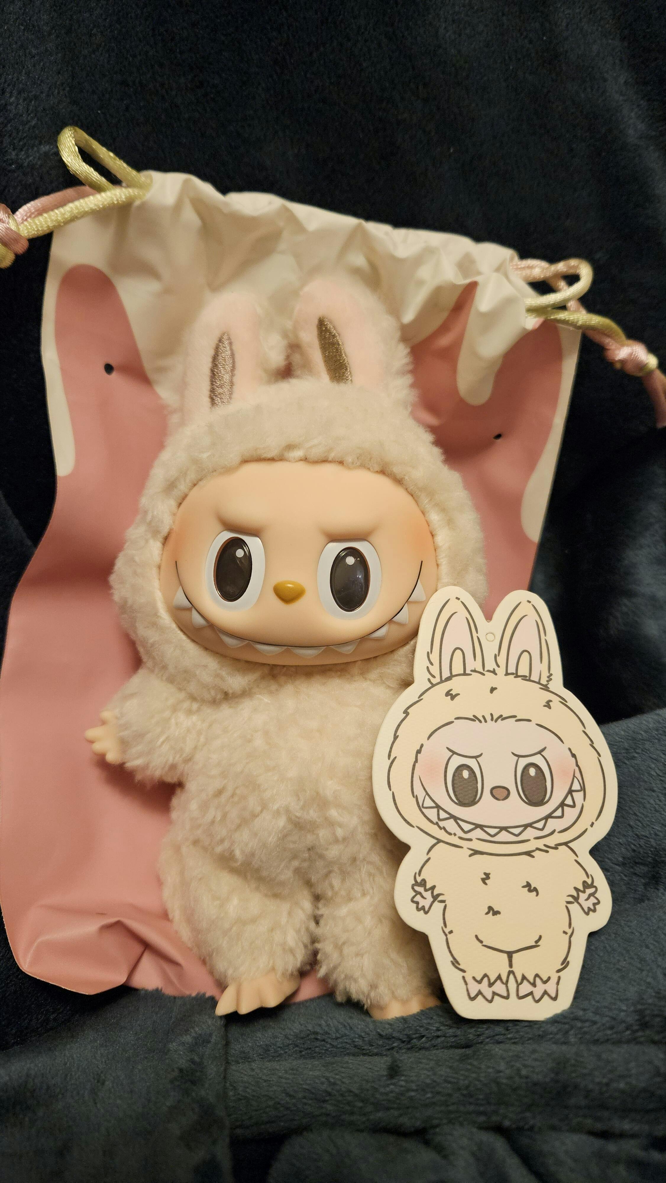 POP MART THE MONSTERS LABUBU 10th Anniversary Icon Vinyl Figure