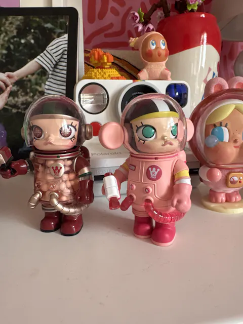 Mega Space Molly 100% Series 3, Blind Box