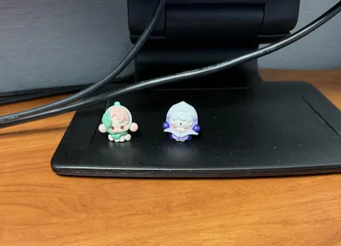 POP BEAN SKULLPANDA Petals in Four Acts Series Mini Beans Blind Box