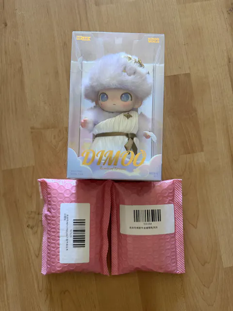 POP MART DIMOO Rondo of Dreams Vinyl Plush Hanging Card, POP LAND Exclusive