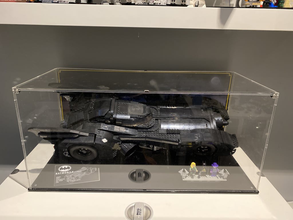 Display case for LEGO Batman 1989 Batmobile (76139) Wicked Brick