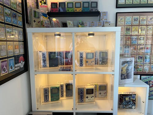 Clear Window Display Solution for IKEA® KALLAX