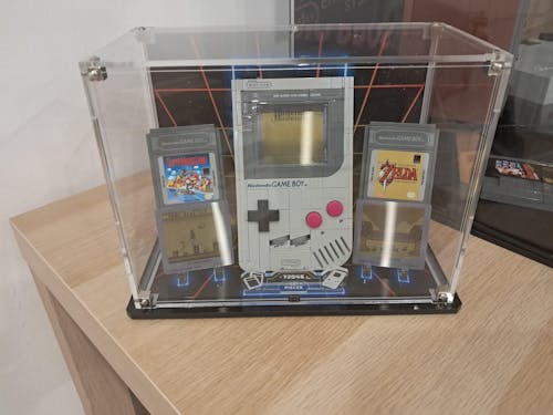 Display Case for LEGO® Super Mario Game Boy™ (72046)
