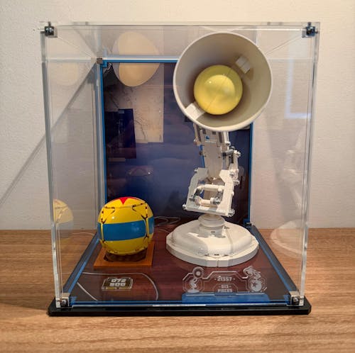 Limited Edition Display Case for LEGO® Ideas: Disney Pixar Luxo Jr. (21357)