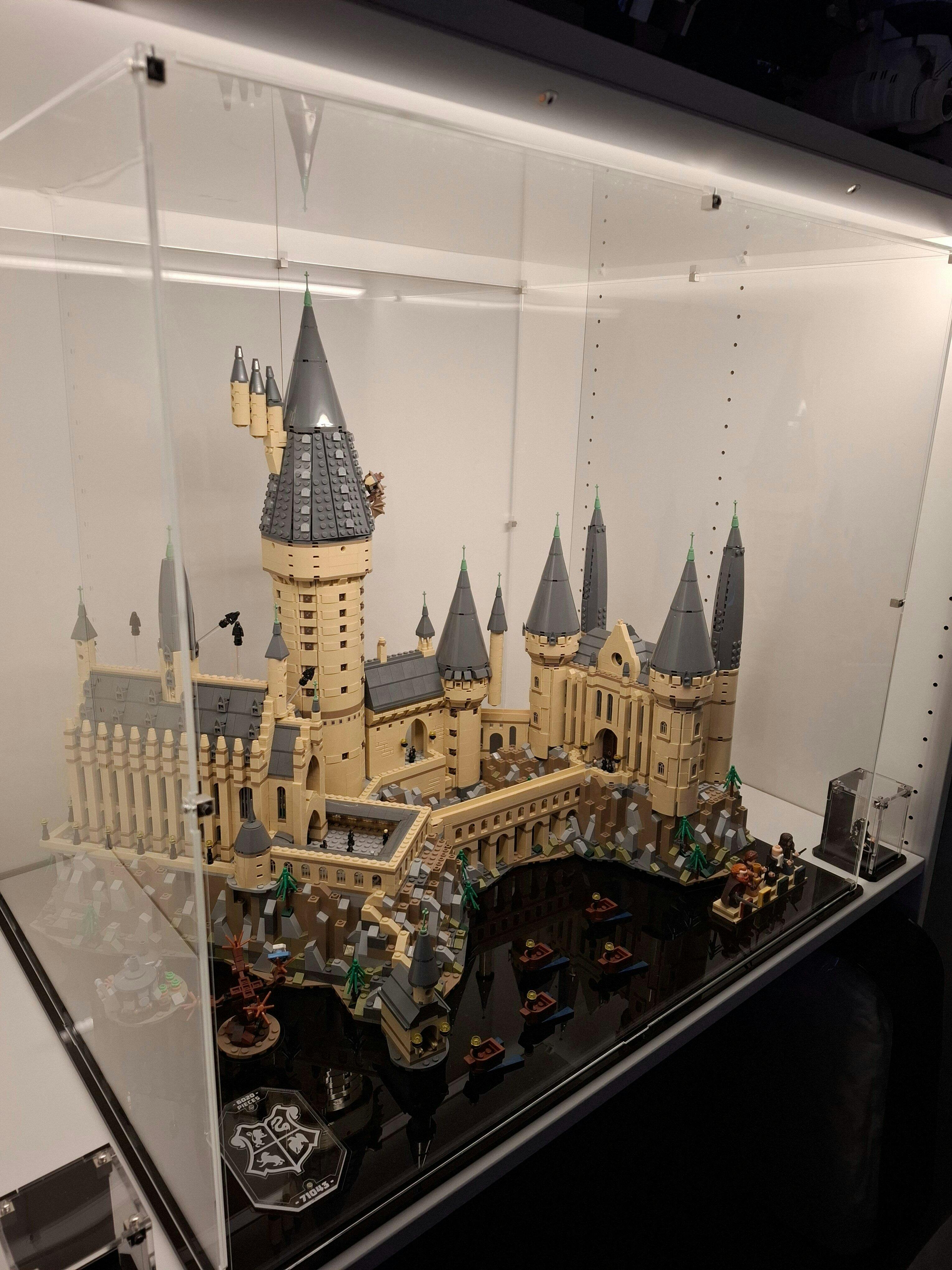 Display Case for LEGO® Harry Potter: Hogwarts Castle (71043