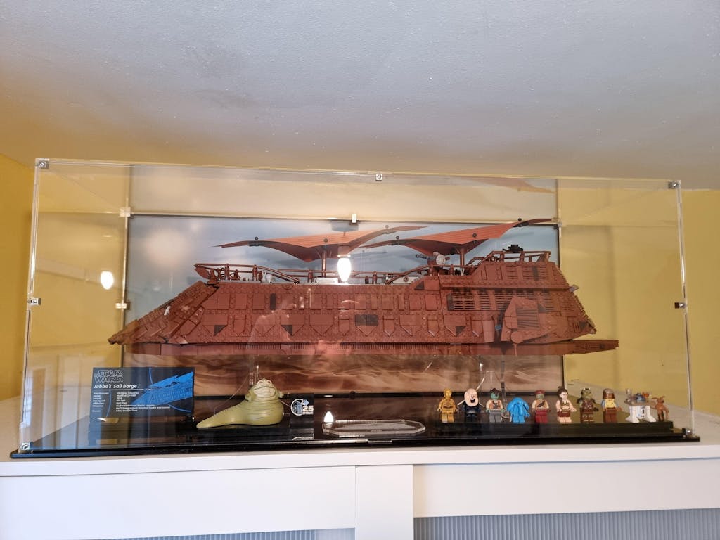 Display Case for LEGO® Star Wars™ UCS Jabba’s Sail Barge (75397)